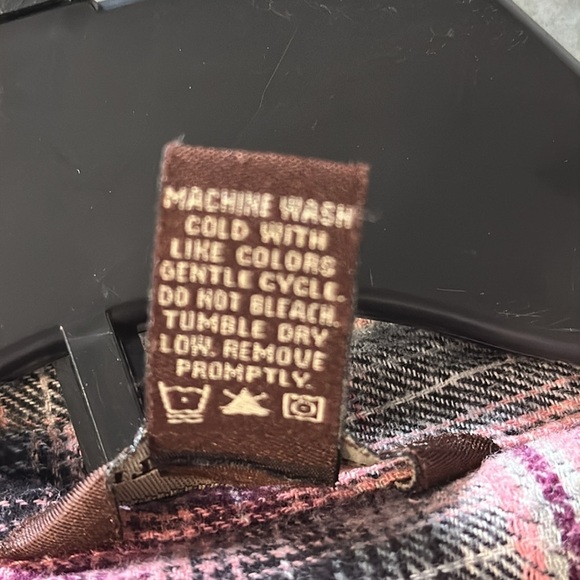 Plaid Button-Up Shirt - Picture 7 of 8